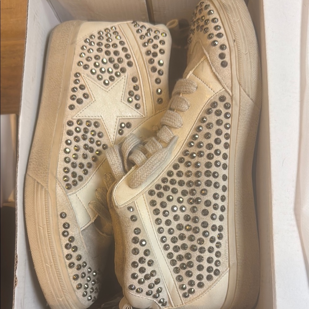 ShuShop Cream Studded High-Top Sneakers